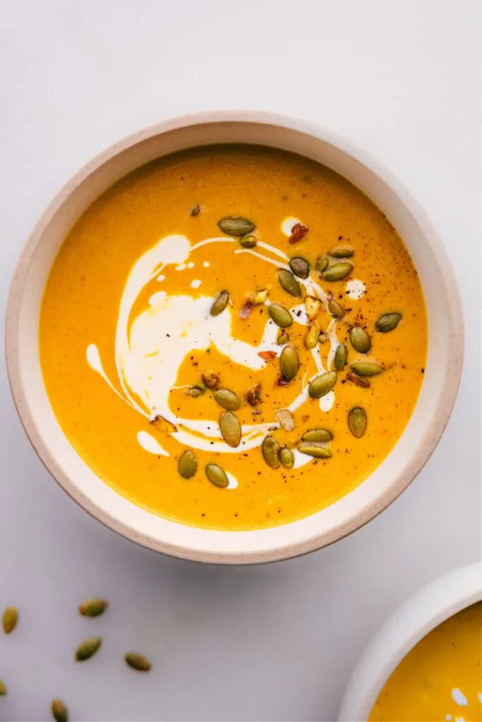 5-Ingredient Pumpkin Curry Soup