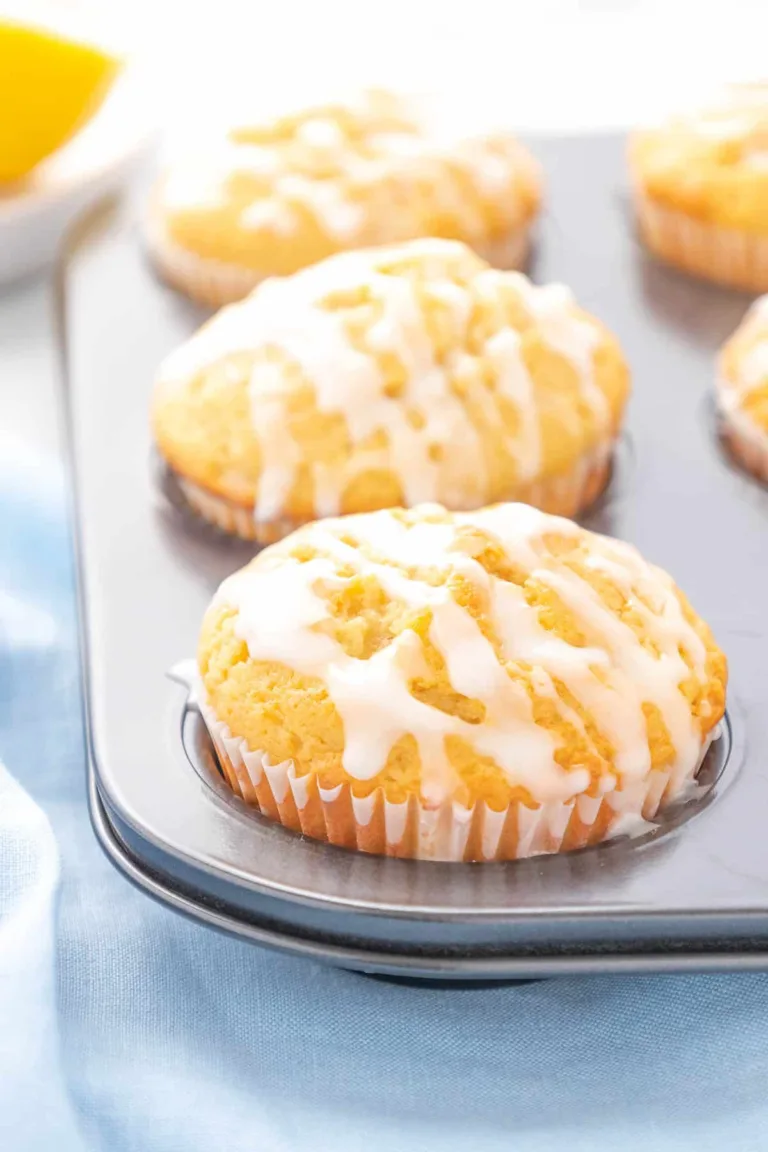 Easy Lemon Glazed Muffins