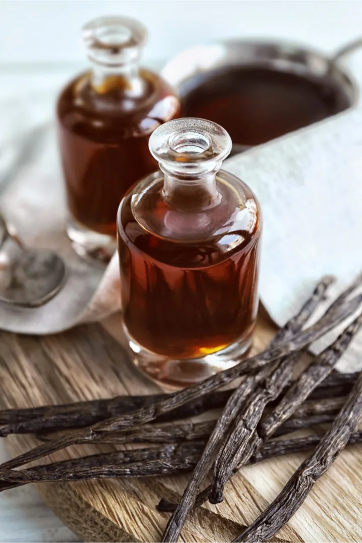 Homemade Bourbon Vanilla Extract