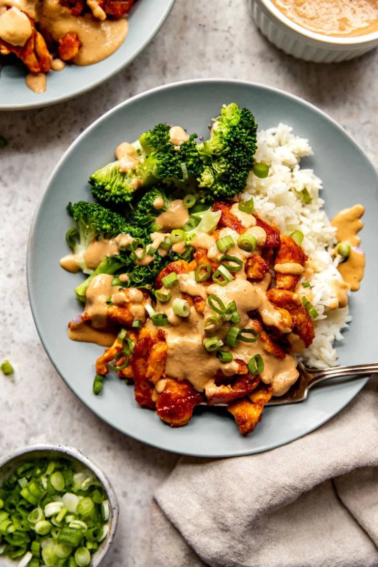 Red Curry Chicken Stir Fry with Spicy Cashew Sauce
