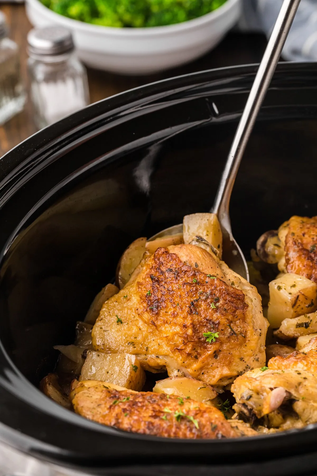 Slow Cooker Ranch Chicken and Red Potatoes