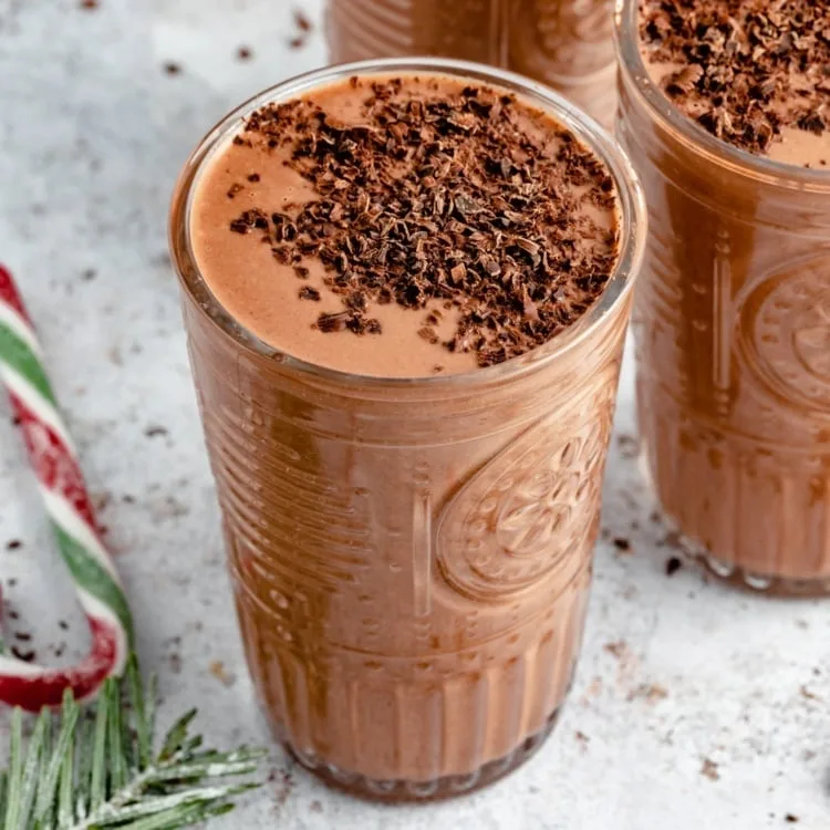 St. Nick’s Naughty & Nice Chocolate Peppermint Smoothie