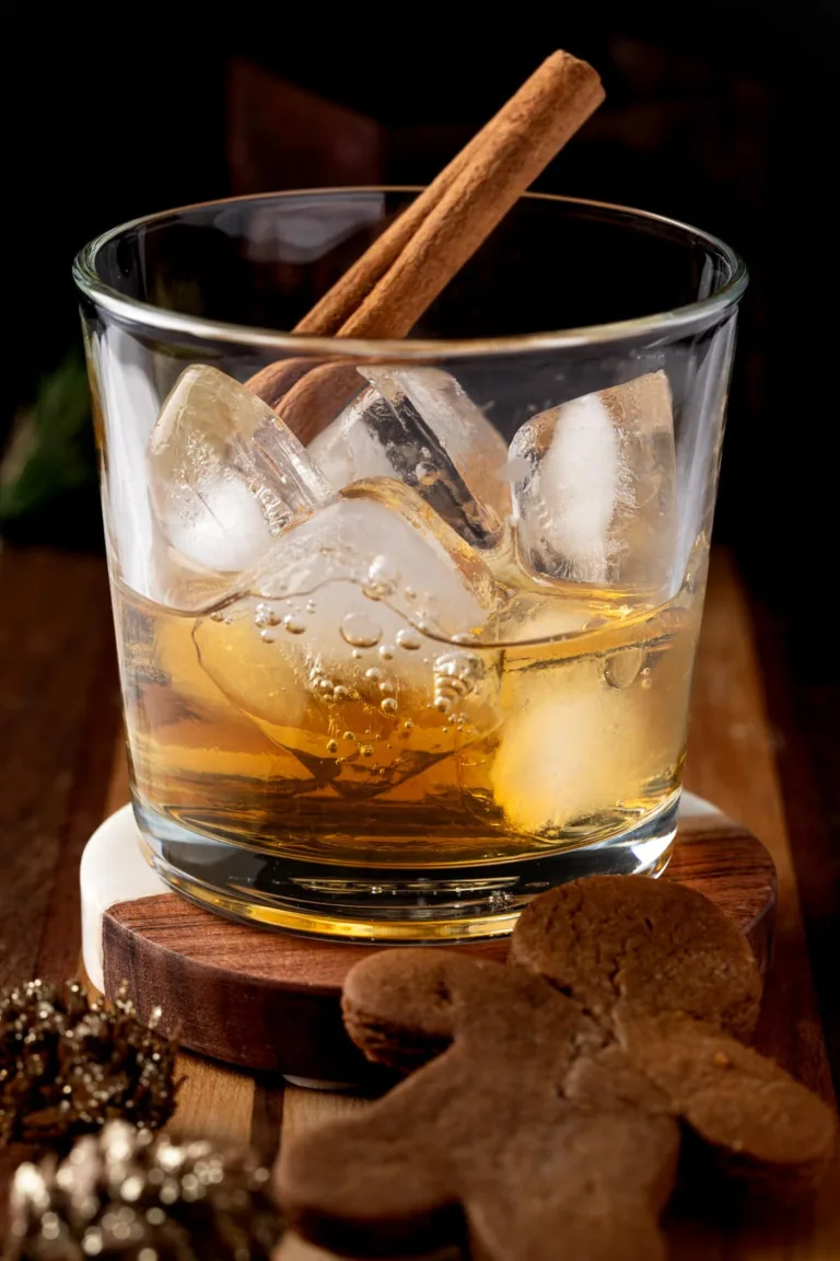 Gingerbread Old Fashioned