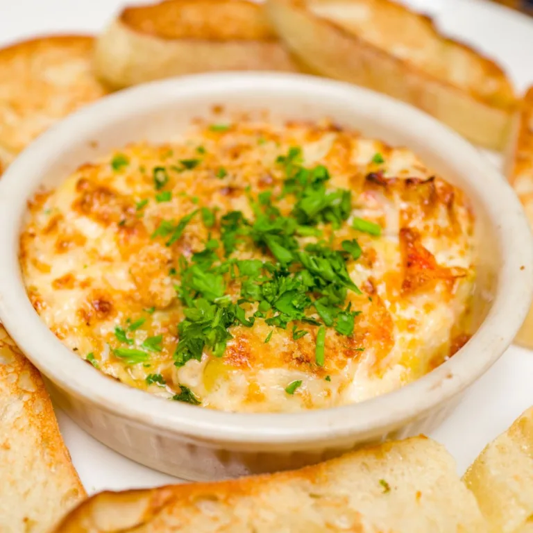 Hot Crab Dip: A Delicious and Easy Appetizer