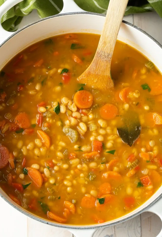 Vegetarian Navy Bean Soup