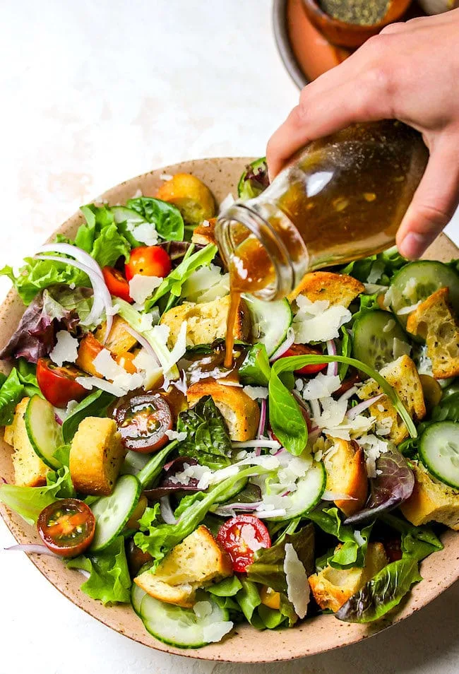 The 5 Best Salad Dressing Containers of 2024