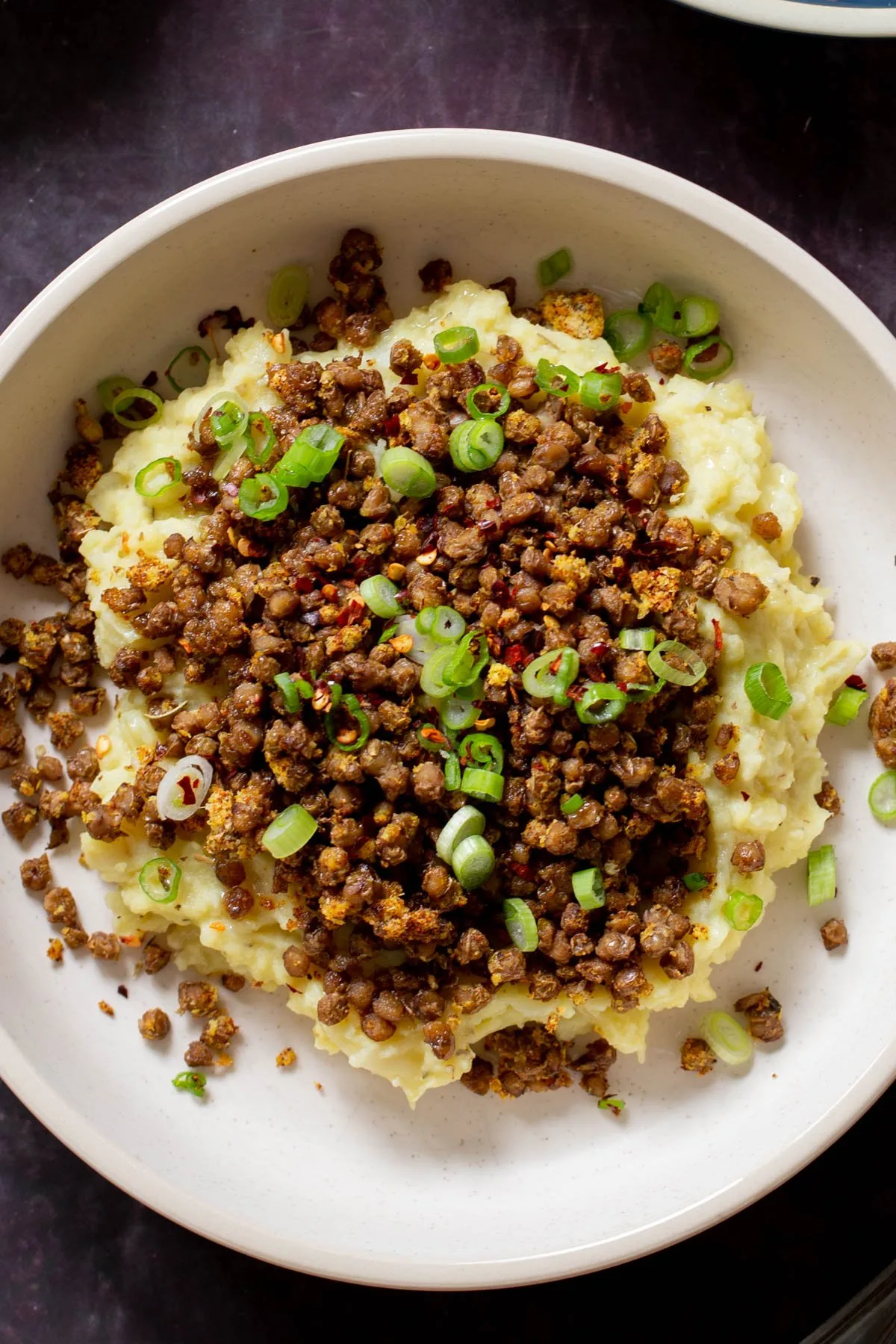 Popped Lentils with Mashed Potatoes