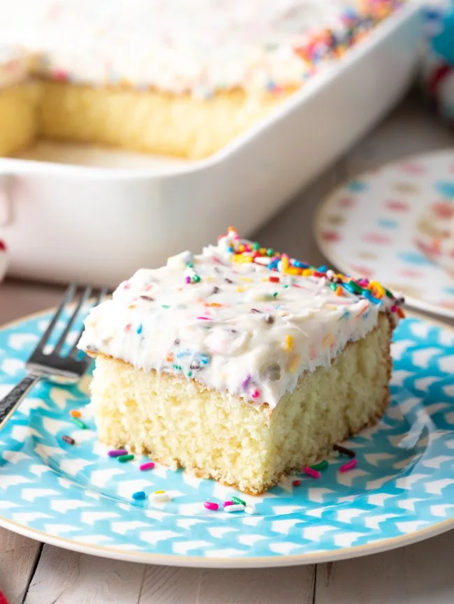 BEST Homemade Vanilla Cake