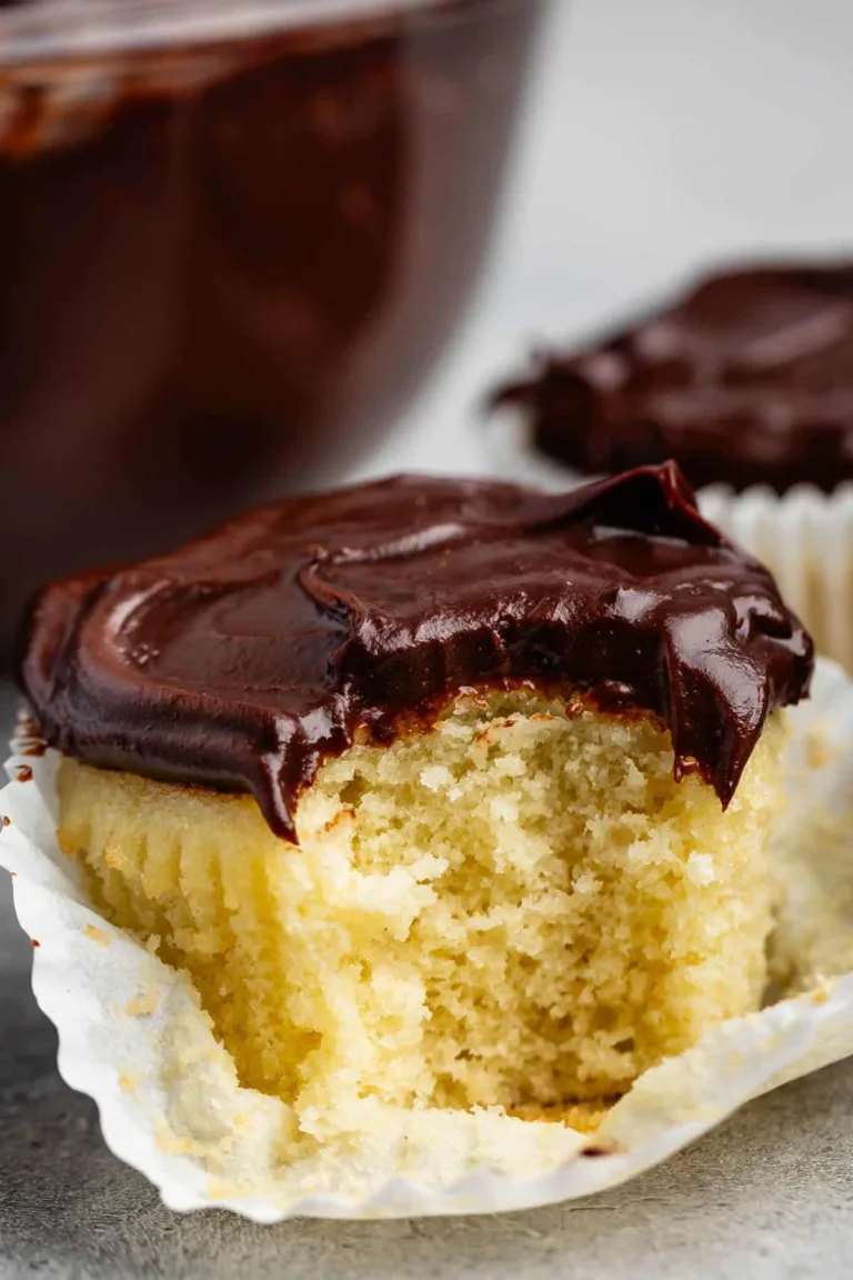 Chocolate Sour Cream Frosting