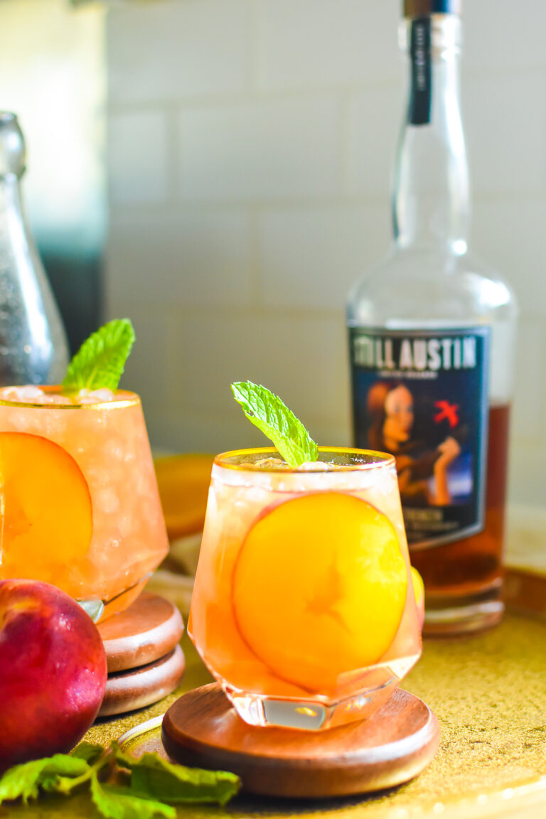 The Best Peach Cobbler Cocktail