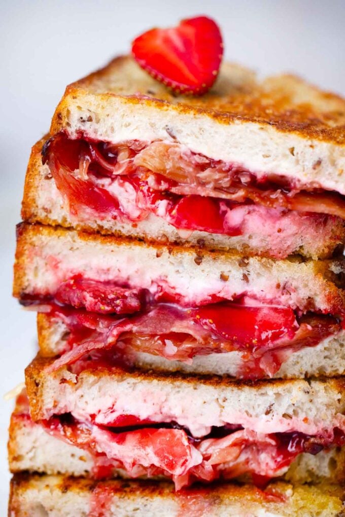 Strawberry Bacon Grilled Cheese Sandwiches